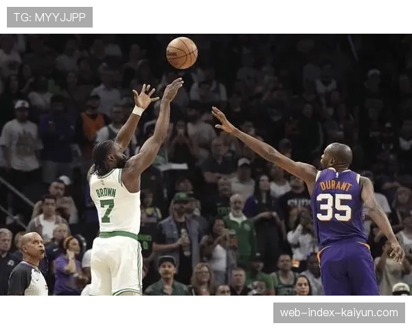 凯尔特人攻防效率双双进入前十 双探花领军重返强队行列